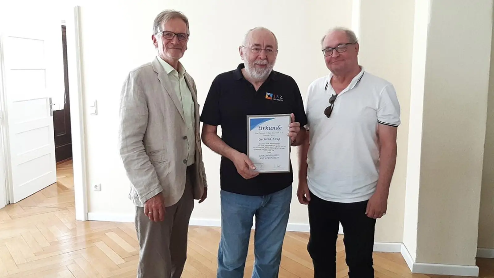 Jung und Alt machen Zusammen weiter (Foto: red)