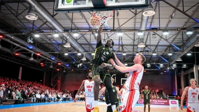 Der Bayreuther Topscorer Nat Diallo war in manchen Situationen von den RheinStars Köln nicht zu halten. (Foto: RheinStars Köln/Gero Müller-Laschet)