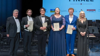 V.r.: Prof. Katharina Wagner, Devin Eatmon, Cecilia Lund Tomter, Seokjun Kim, Carl Rumstadt, Peter Leonhardt.  (Foto: red )