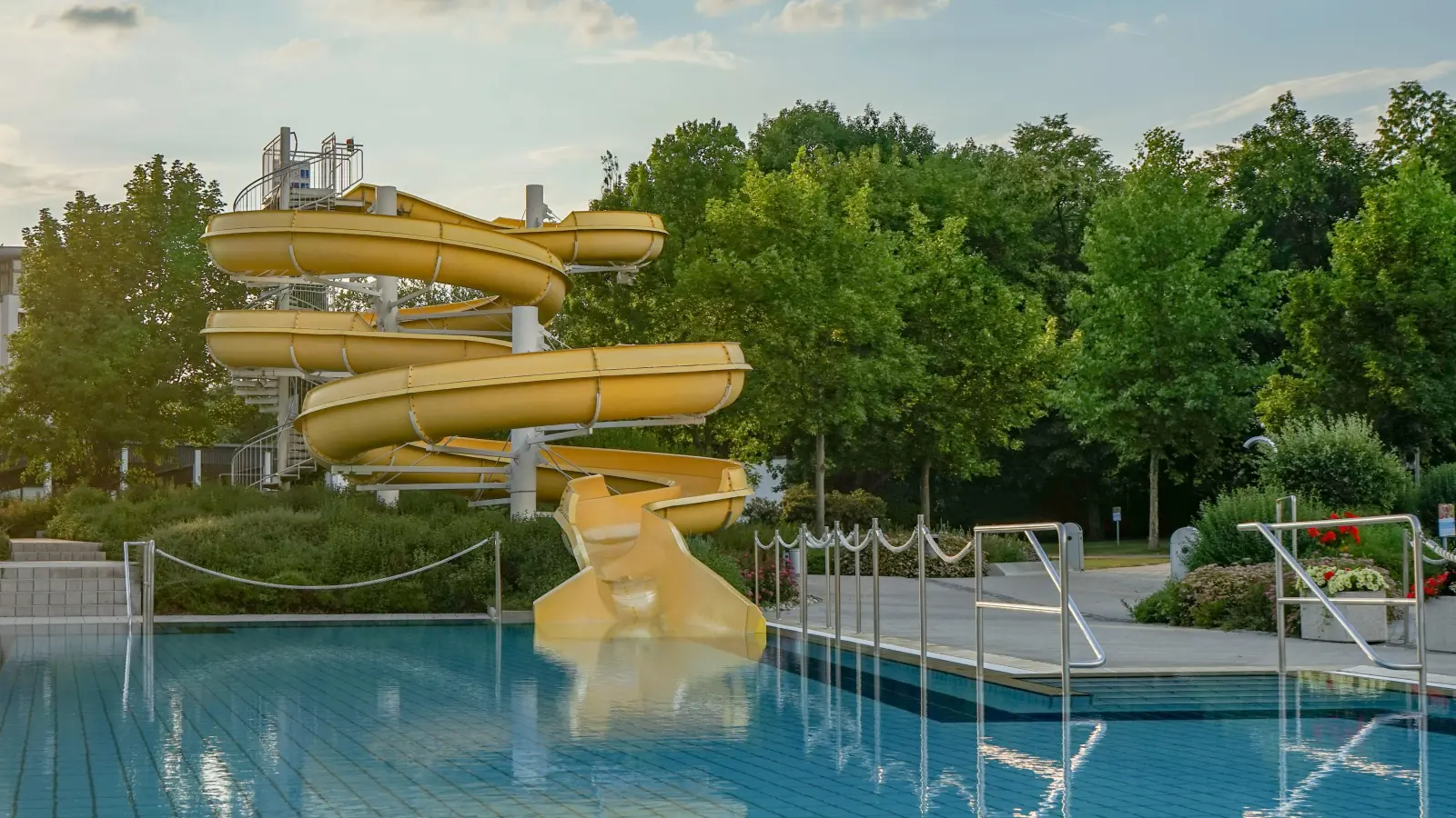 Bald beginnt wieder die Freibad-Saison - so auch im beliebten Bayreuther Kreuzsteinbad.  (Foto: sd)