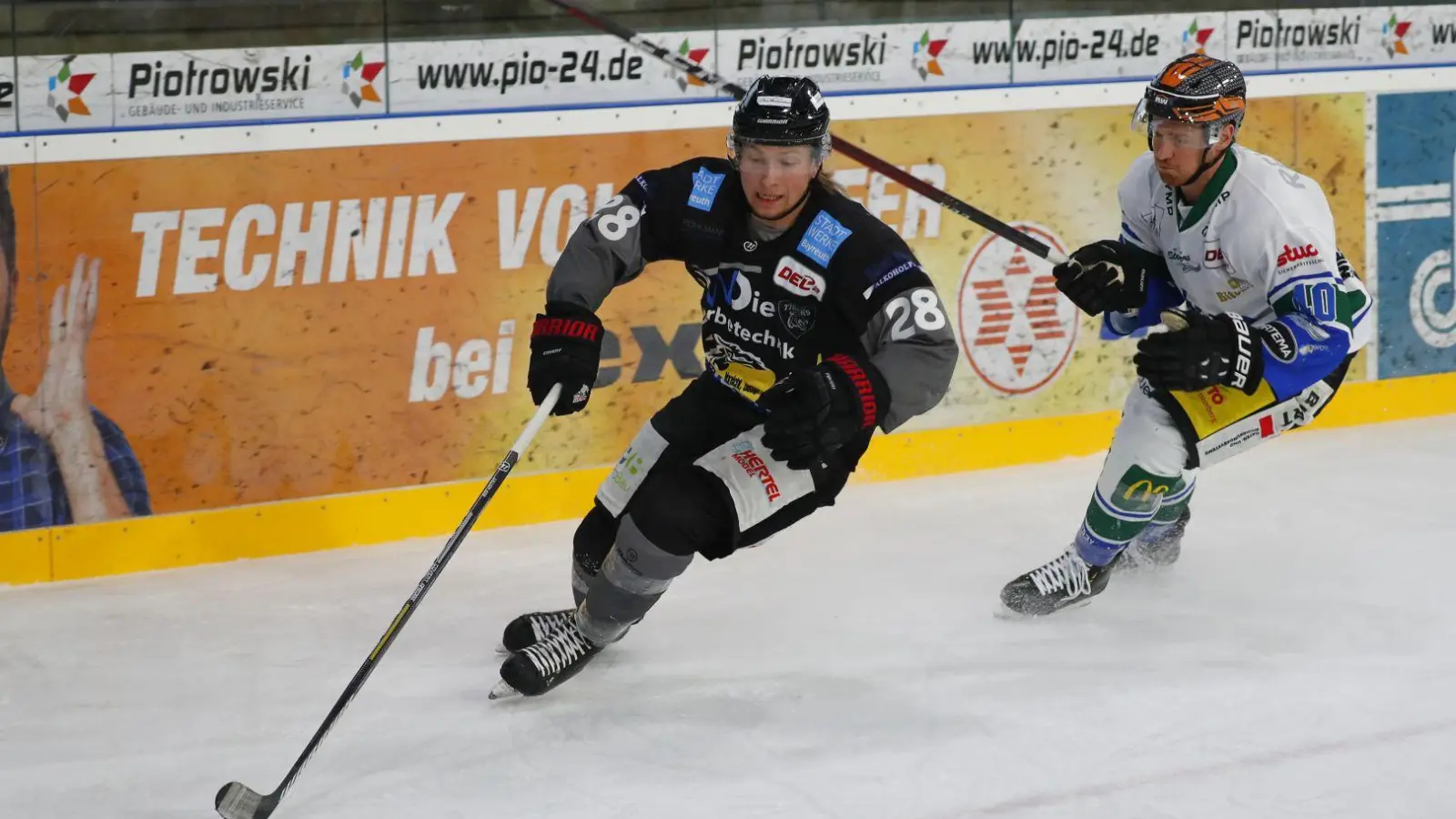Die Bayreuth Tigers unterliegen bei den Löwen Frankfurt 3:4. (Foto: Peter Kolb (Archiv))