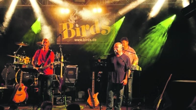 Foto: red (Foto: Am Samstag sorgt im Bindlacher Steig-Garten die Spitzenband "Birds" mit Tanzmusik für beste Kerwa-Stimmung)