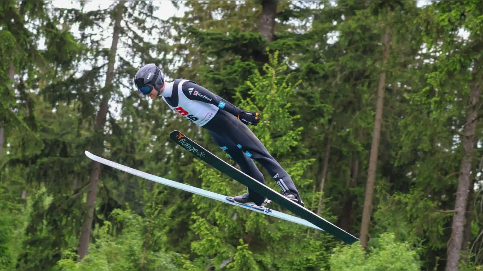Pfingstskispringen 2026 beim Ski-Club Bischofsgrün (Foto: SC Bischofsgrün)