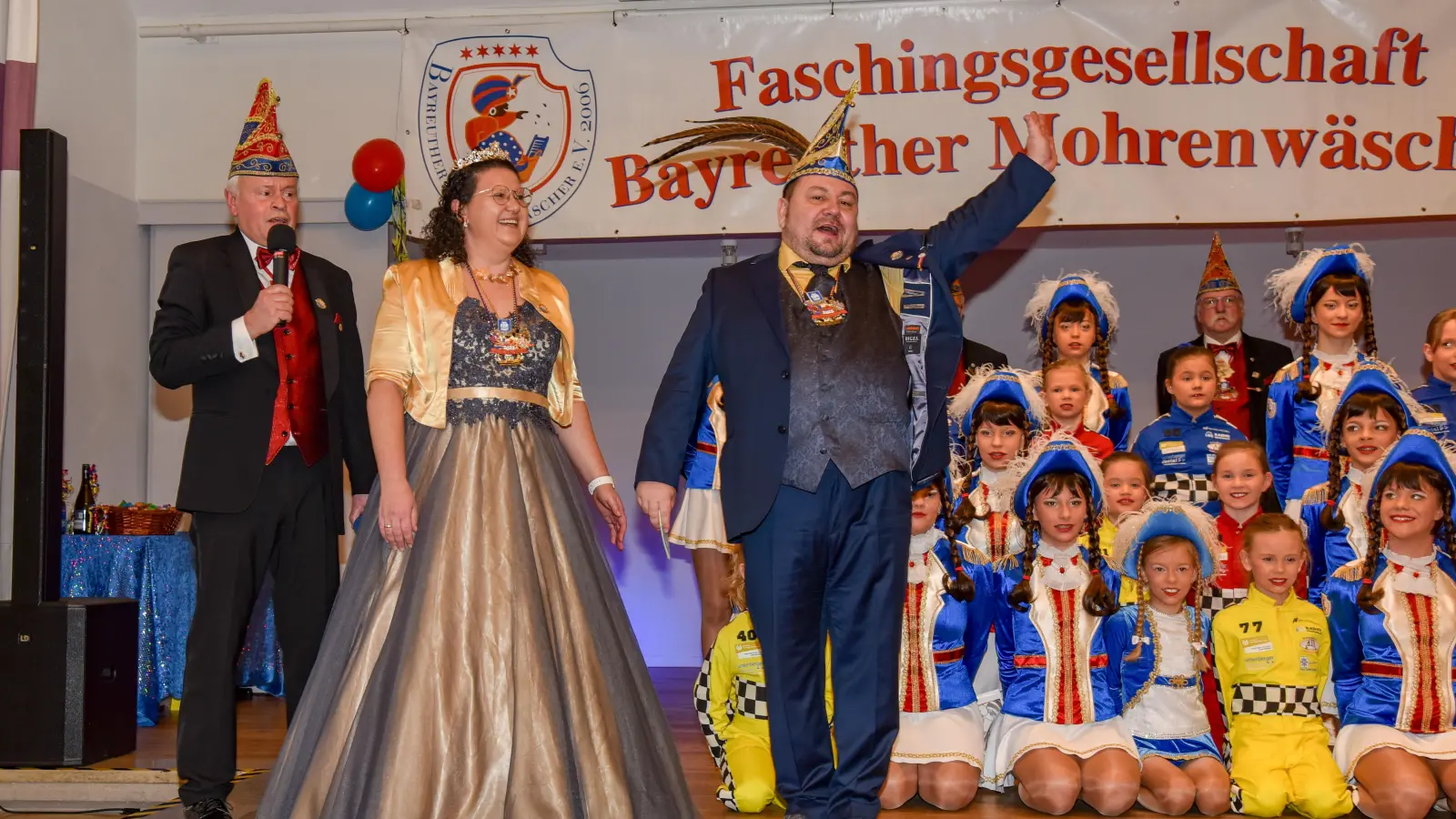 Die Bayreuther Mohrenwäscher haben am Samstag ihre Prunksitzung für Menschen mit und ohne Handicap gefeiert.  (Foto: sd)