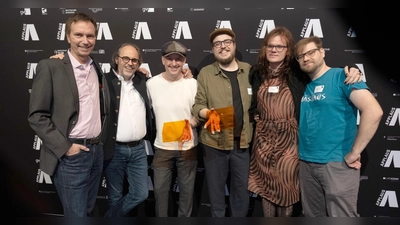 Das Team hinter dem Erfolg: Die Organisatorinnen und Organisatoren des Jazzforums Bayreuth feiern ihren neunten APPLAUS Award. (Foto: red)