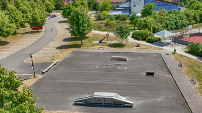Statt der in die Jahre gekommenen Skaterrampen, -rails und -schanzen wird bei der Bärenhalle ein Pumptrackanlage aufgestellt.  (Foto: sd)