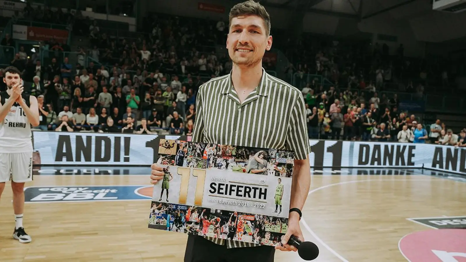 Andreas Seiferth wurde am 4. Mai 2023 von Ex-Club Medi Bayreuth geehrt. (Foto: inBayreuth.de)