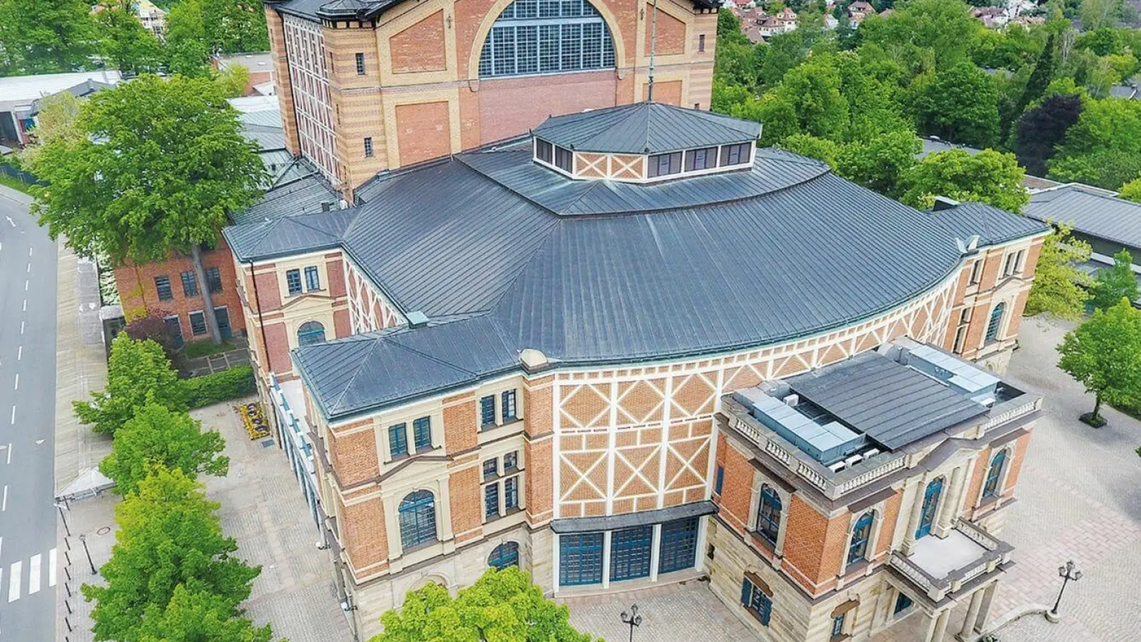 Festspielhaus Drohne Foto Dörfler (Foto: Stefan Dörfler)