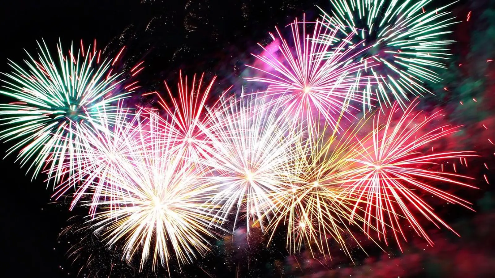 Feuerwerkverbot an Silvester: In Bayreuth gilt es auch 2022/23. (Foto: pexels/Anna-Louise)