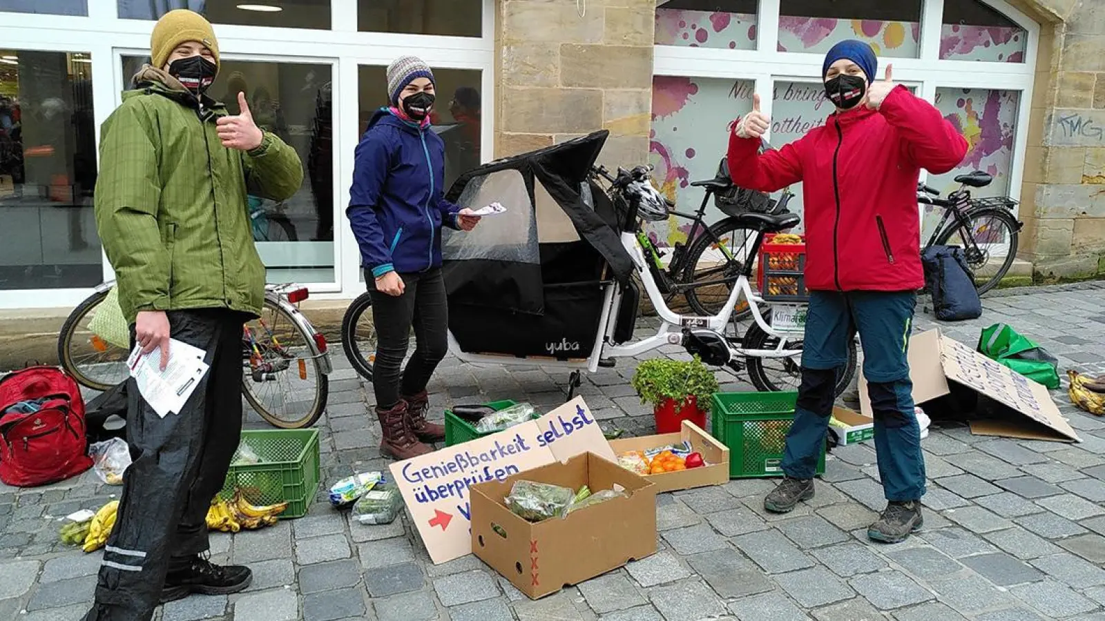 Lokalnachrichten in Bayreuth: Aktivisten fordern ein Gesetz gegen Lebensmittelverschwendung (Foto: red)