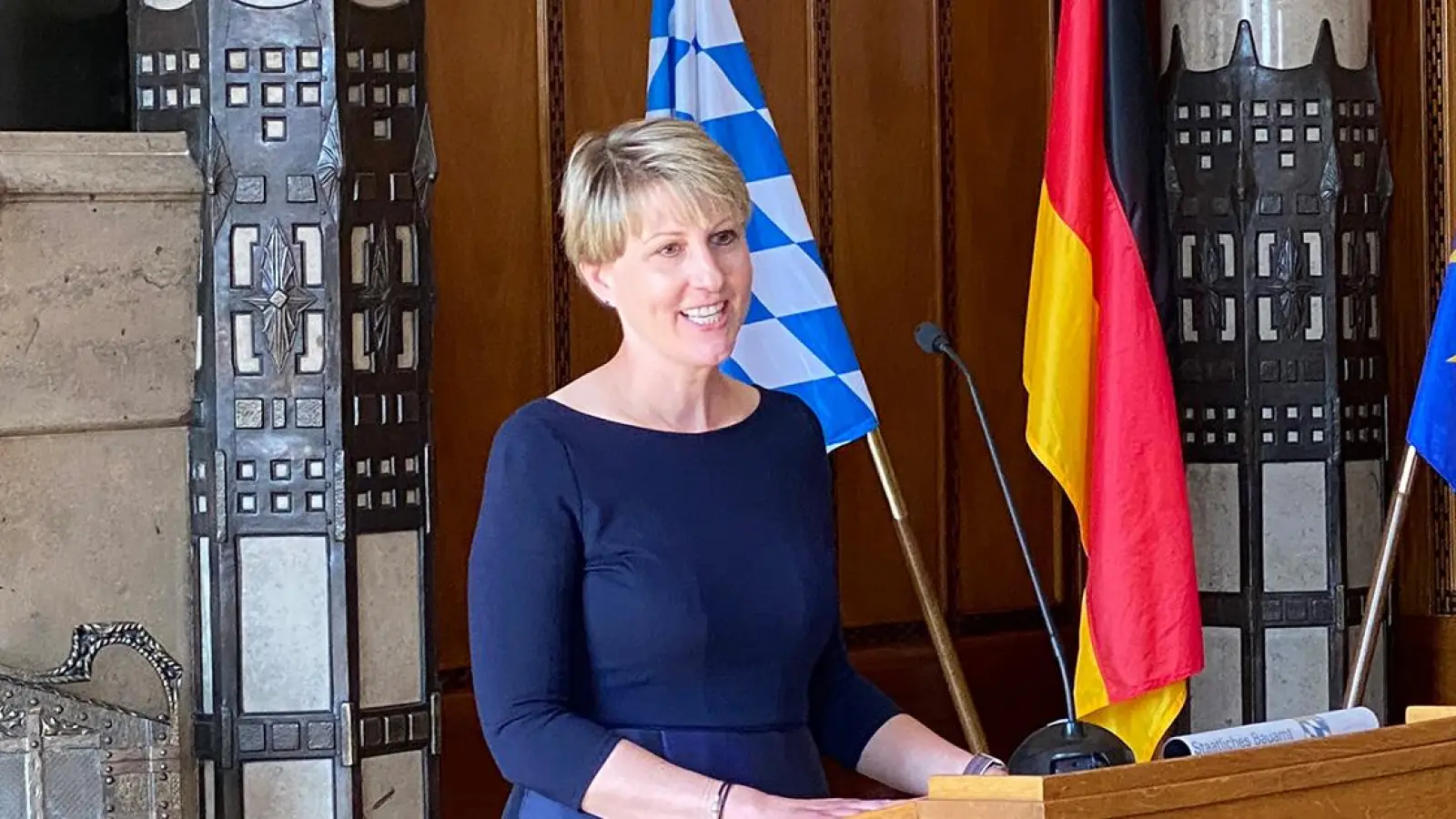 Bauamt Bayreuth: Stephanie Kreisel leitet seit 1. Mai 2023 den Fachbereich Hochbau. (Foto: Lenkeit)