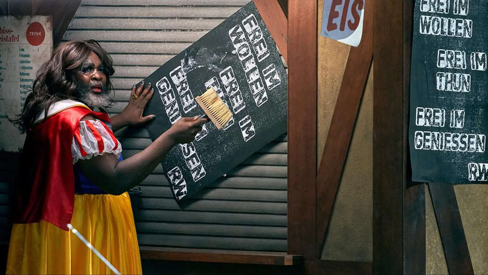 „Tannhäuser“ in der Kultversion von Regisseur Tobias Kratzer läuft in diesem Jahr aus. Die musikalische Leitung liegt wieder bei Nathalie Stutzmann. Im Bild: Le Gateau Chocolat.<br> (Foto: Bayreuther Festspiele/Enrico Nawrath)