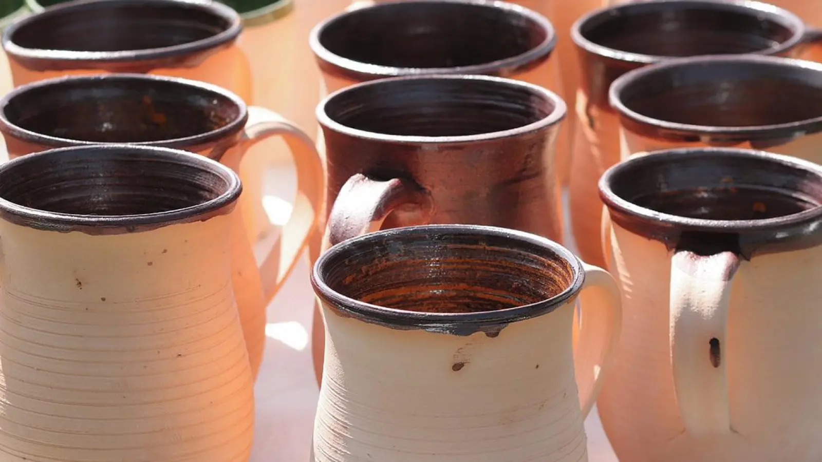 Regionaler Künstlermarkt: „Rund um die Neubürg” in Glashütten (Foto: Symbolbild: pixabay/manfredrichter)