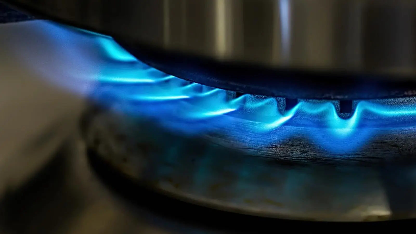 Austretendes Gas in Bayreuth: Am 4. Advent (18. Dezember 2022) wurden 30 Anwohner evakuiert. (Foto: pixabay/stevepb)