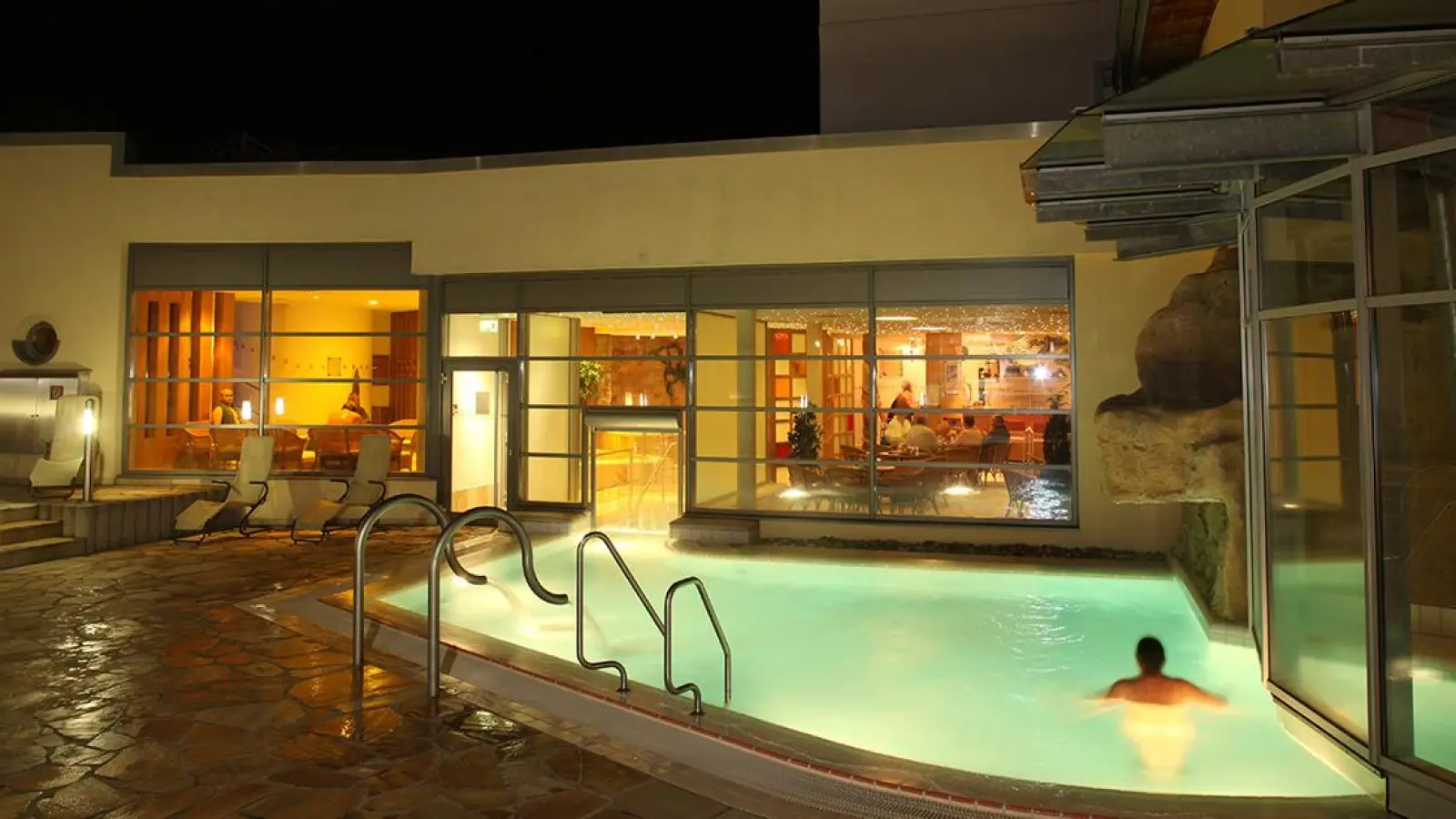 Corona-Virus in Bayreuth: Öffnungszeiten der Therme Obernsees (Foto: Archiv / red)