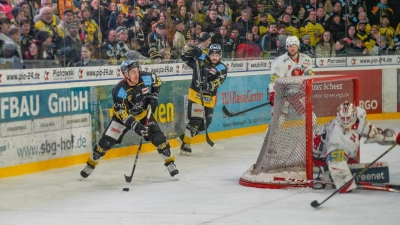 Tigers gg Crimmitschau 17.03.23 (Foto: Stefan Dörfler)