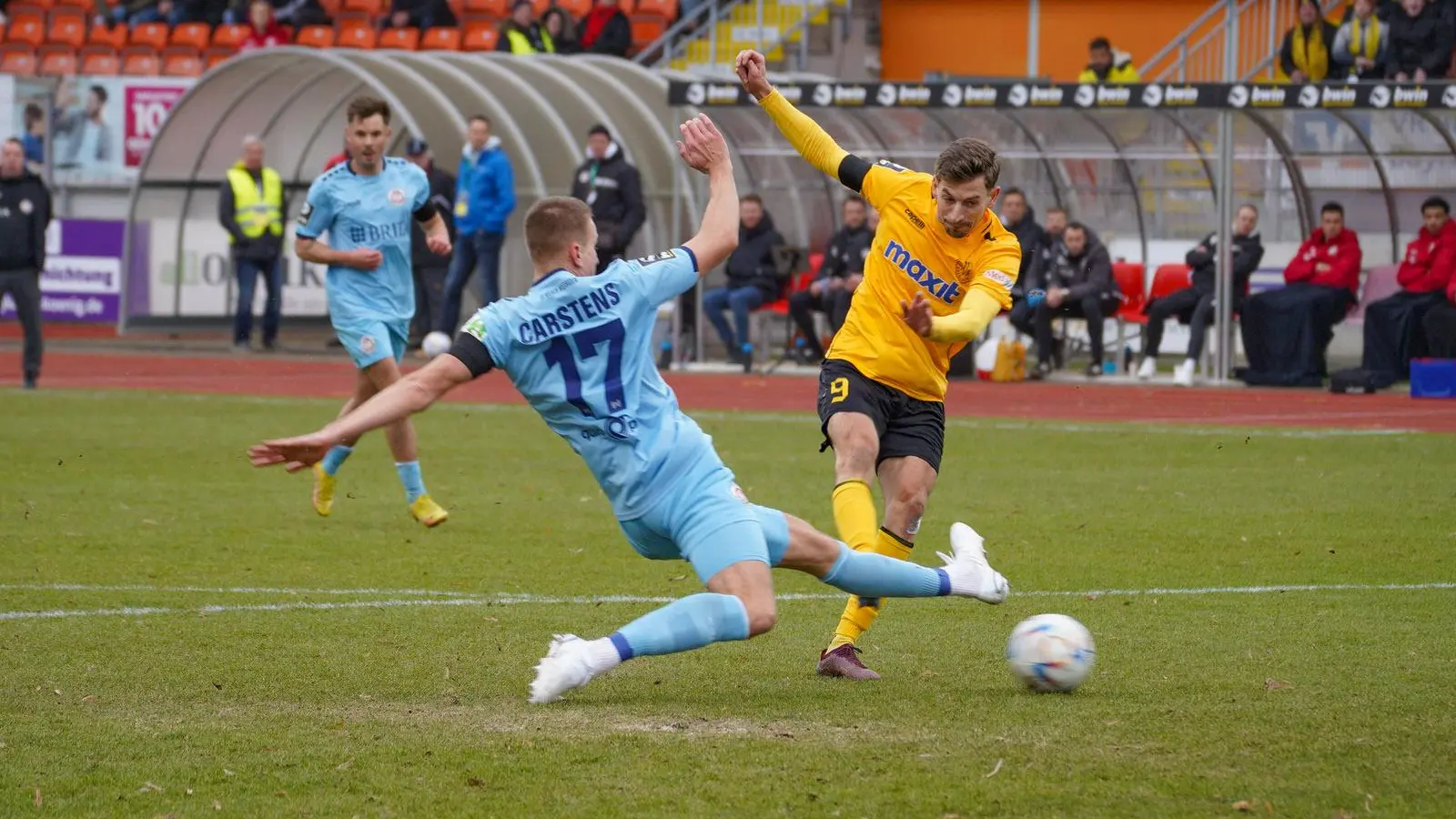 SpVgg Bayreuth vs. SV Wehen (Bildergalerie) (Foto: Stefan Dörfler)