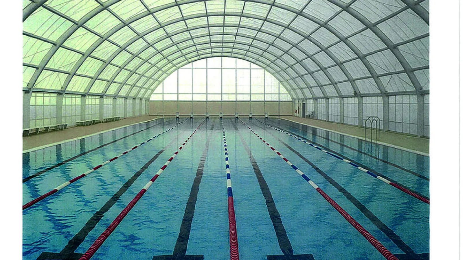 Modellansicht einer möglichen Traglufthalle: So könnte das Kreuzsteinbad künftig ganzjährig nutzbar werden. 	 (Foto: gmu)