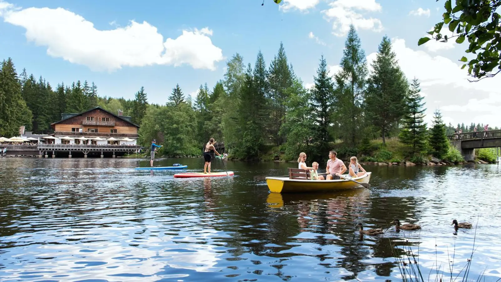 Am Fichtelsee gilt aus Sicherheitsgründen ein vorübergehendes Nutzungsverbot. (Foto: Gemeinde Fichtelberg)