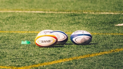 Rugby-Spielgeräte. (Symbolbild: pixabay/Vladvictoria)