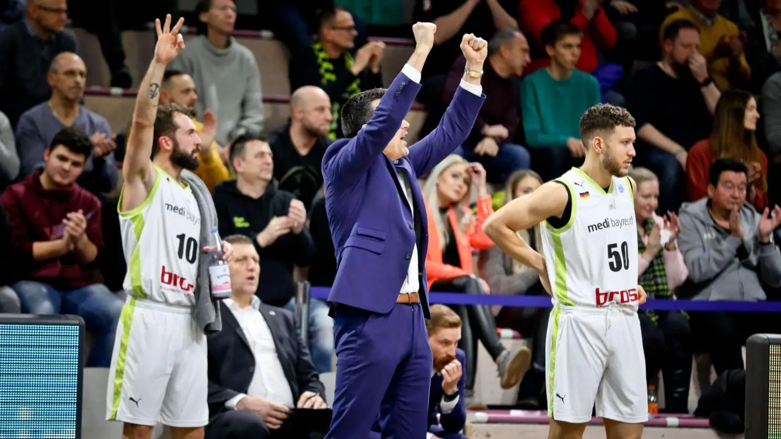 Großer Jubel: Bayreuth steht im Viertelfinale des Europe Cups. (Foto: Thorsten Ochs)