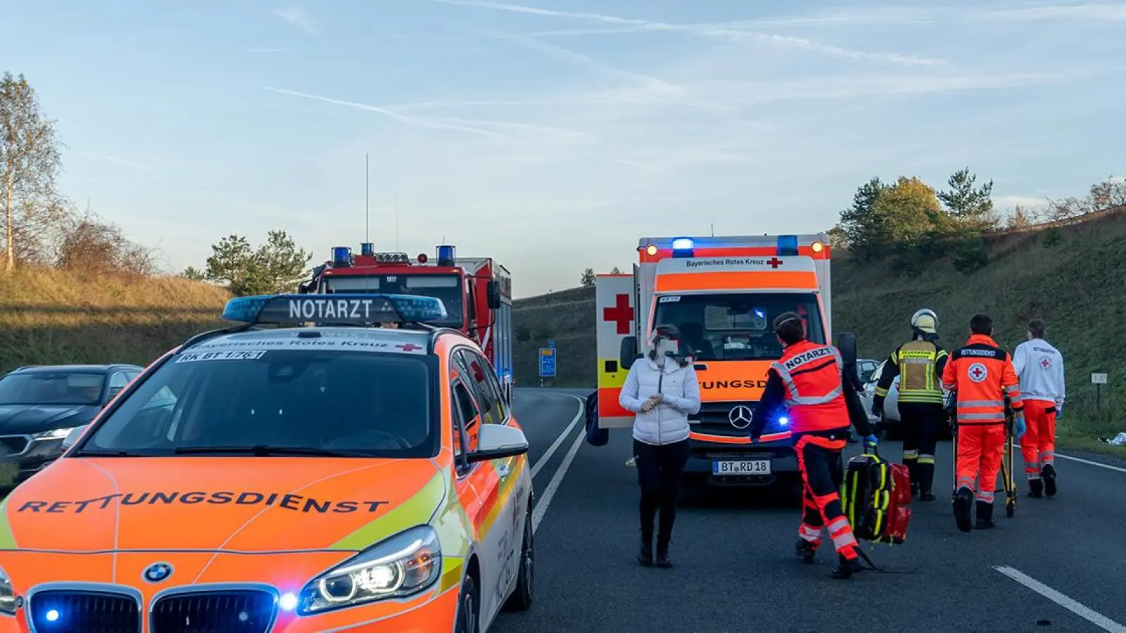 Unfall in Bayreuth mit zwei Verletzten im Berufsverkehr (Foto: BRK-Kreisverband Bayreuth)