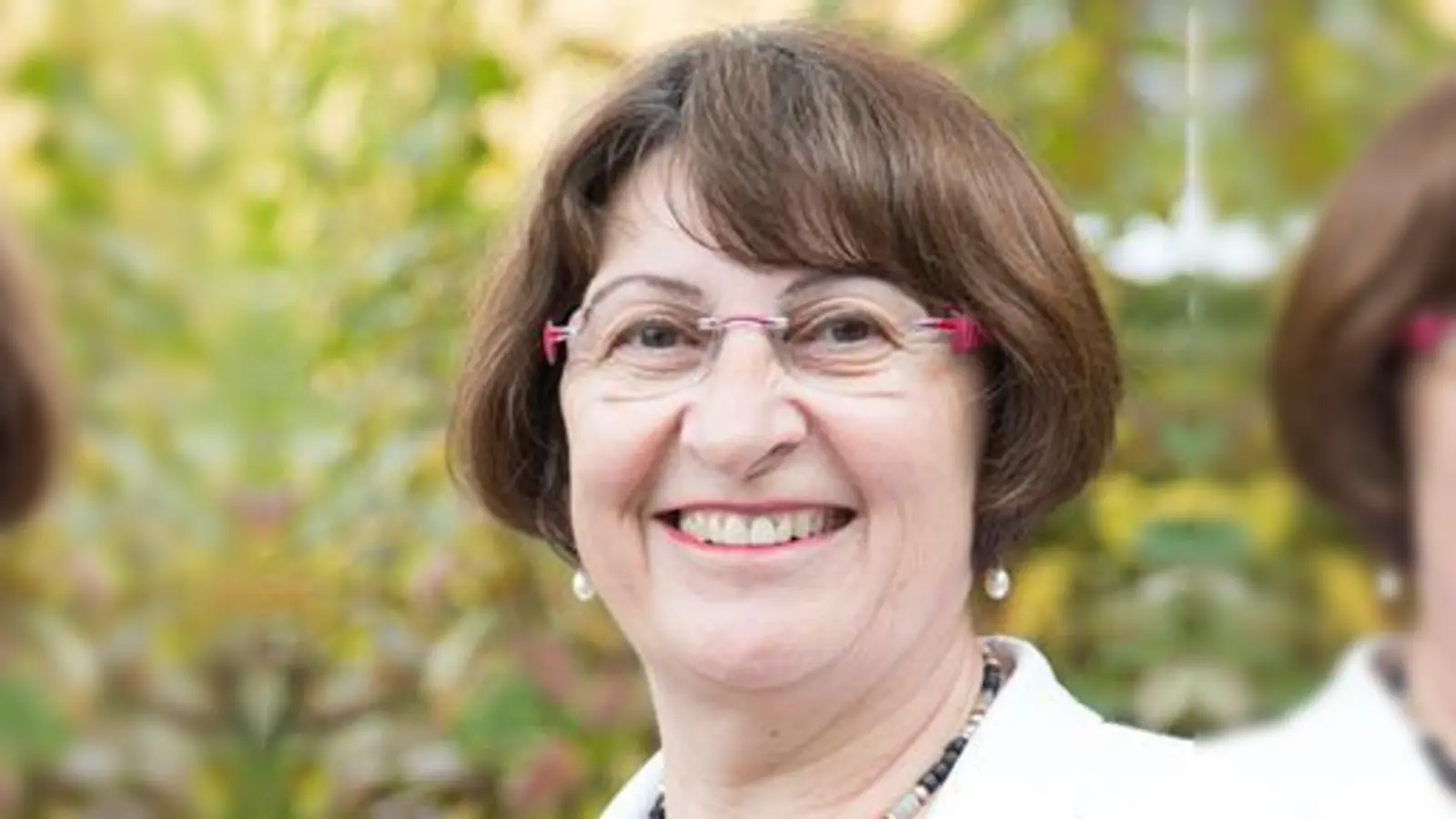 Erika Richter leitet den Tanzabend.  (Foto: red )