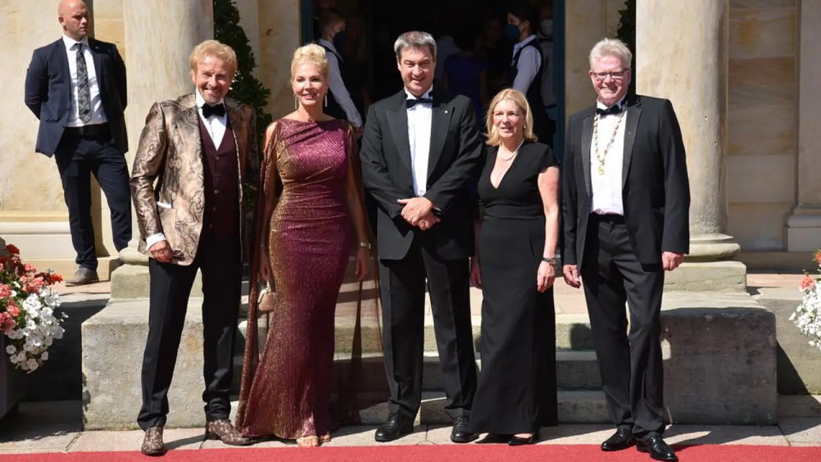 Festspiele Bayreuth: Viel los am roten Teppich (Bildergalerie) (Foto: Stefan Dörfler)