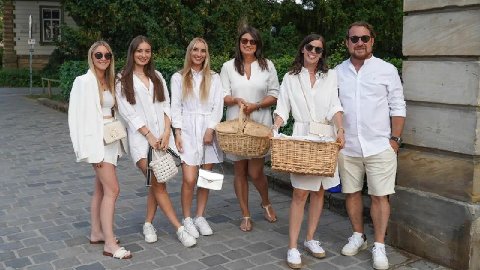 Lokalnachrichten in Bayreuth: Diner en blanc (Bildergalerie) (Foto: Stefan Dörfler)
