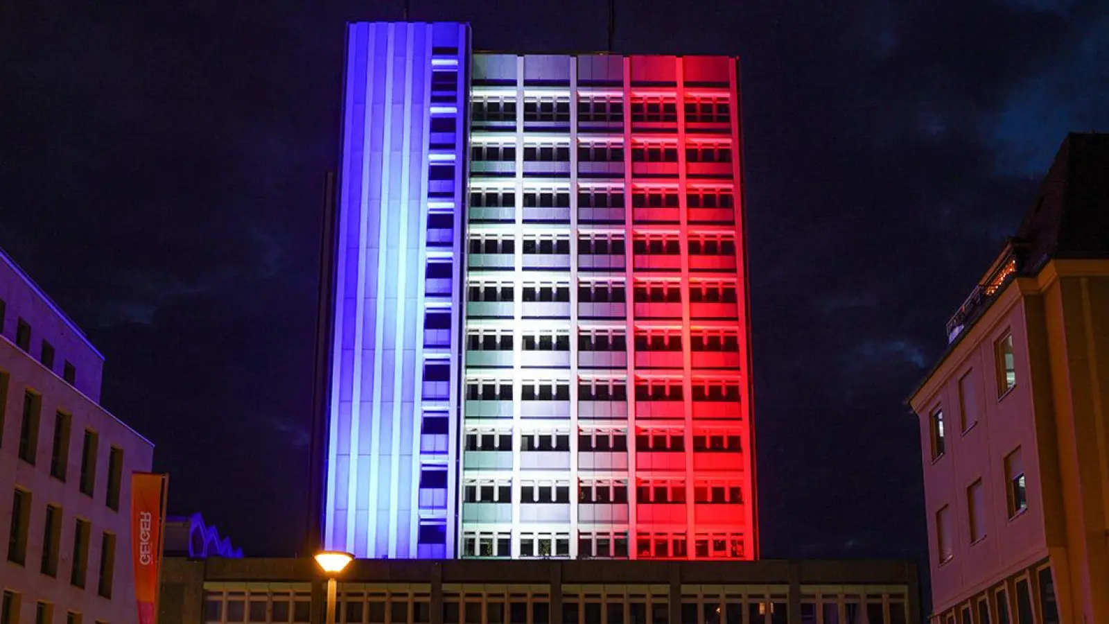 Rathaus—Bayreuth—Frankreich—Feiertag-2020—Foto-Dörfler (Foto: Stefan Dörfler)