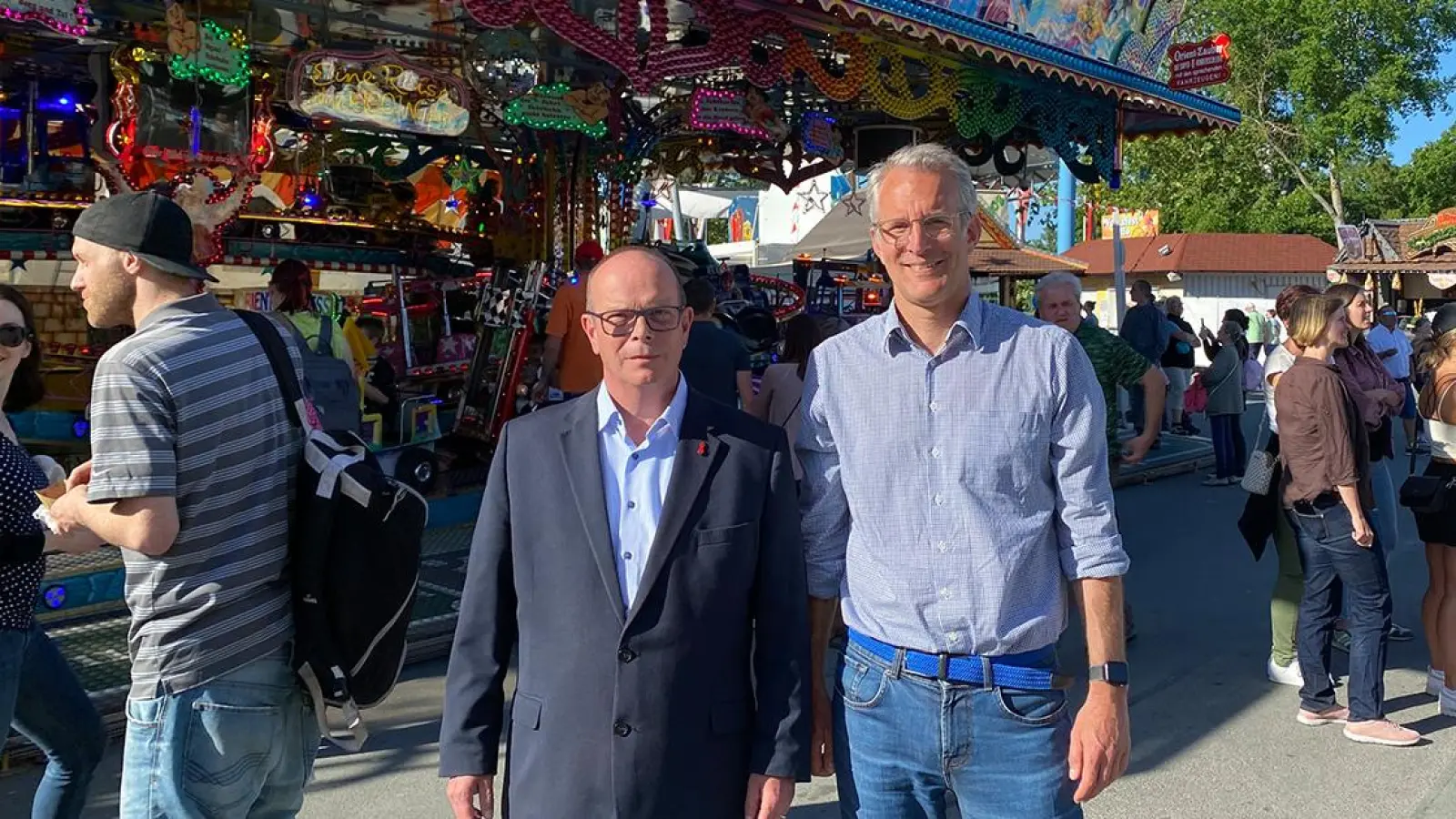 Zufrieden mit dem Bayreuther Volksfest: Jan Kempgens und Dr. Manuel Becher. (Foto: Lenkeit)