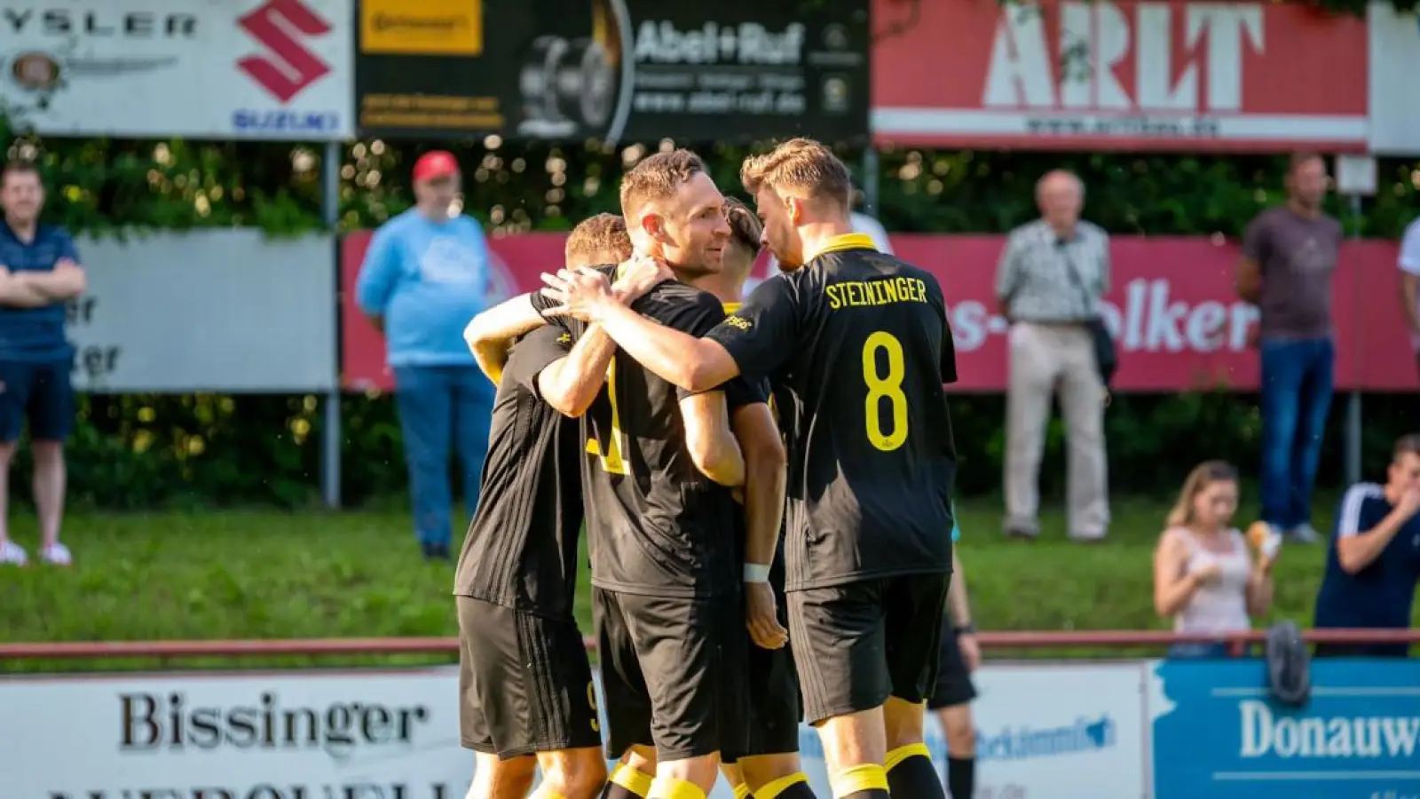 Gleich viermal durfte Bayreuth beim TSV Rain jubeln. (Foto: Peter Glaser)