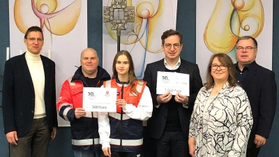 V.l. PGR-Vorsitzender Jürgen Stadter, Michael Danner und Katharina Loher von den Maltesern in Bayreuth, Pfarrer Dr. Christian Steger, PGR-Vorsitzende Andrea Berger, Leitender Pfarrer Heinrich Hohl. (Foto: red)