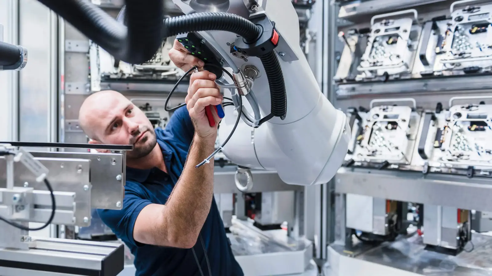 Ein Sprecher der ZF Friedrichshafen AG mit seinen Werken in Auerbach und Bayreuth erklärt, dass man bereits heute sehr flexible betriebliche Regelungen zur Arbeitszeitgestaltung habe. Foto: ZF (Foto: red)