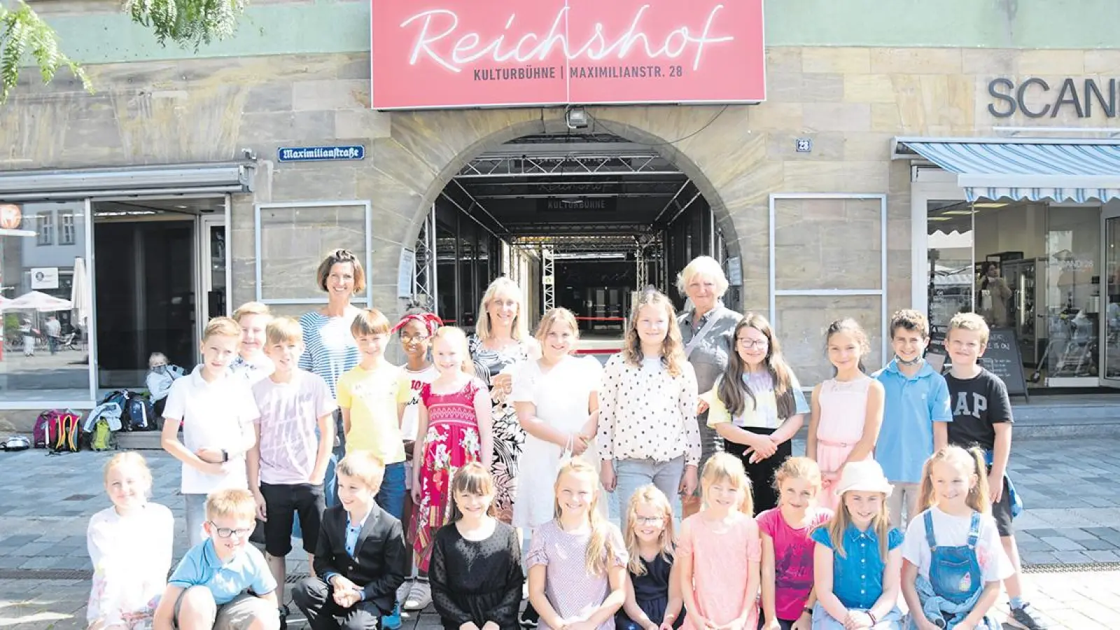 Lokalnachrichten in Bayreuth: Kostümentwürfe für die Kinderoper (Foto: Jessica Mohr)