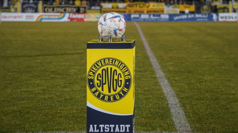 Kostenlosen Eintritt für alle Fans gibt es am 6. März beim Heimspiel der Altstadt gegen die „kleinen” Bayern. (Foto: Atrchiv/sd)