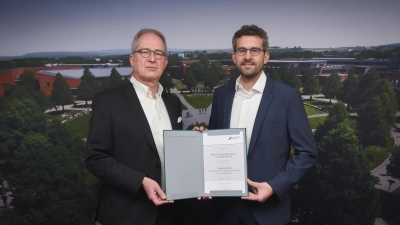 Prof. Dr. Dr. h.c. Stefan Leible und Prof. Dr. Markus Retsch (Foto: Jürgen Rennecke/UBT)