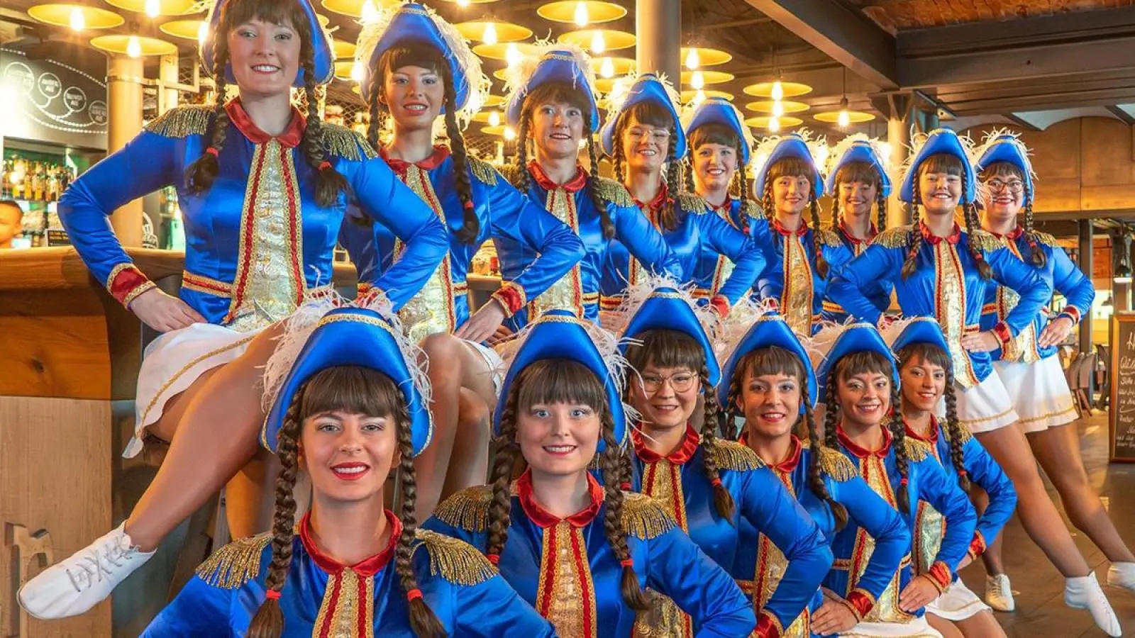 Faschingsauftakt in Bindlach mit Tanzgarden. (Foto: Archiv/red)