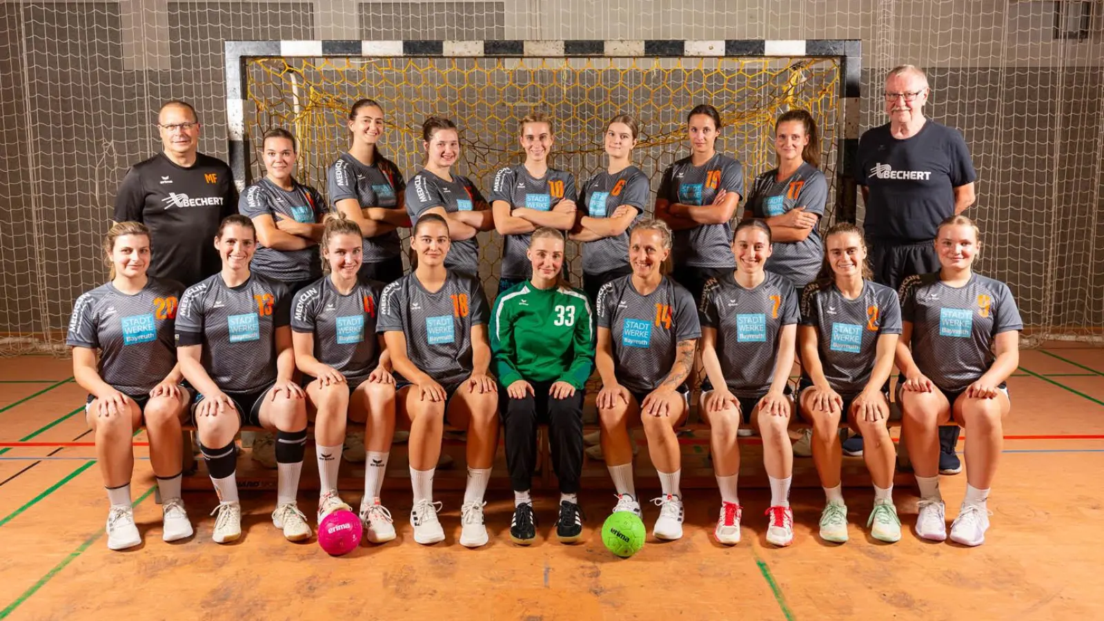 Die Handballdamen von HaSpo Bayreuth sind Meisterinnen in der Oberliga Nord und nehmen das Aufstiegsrecht in die Regionalliga Bayern wahr. (Foto: HaSpo Bayreuth)