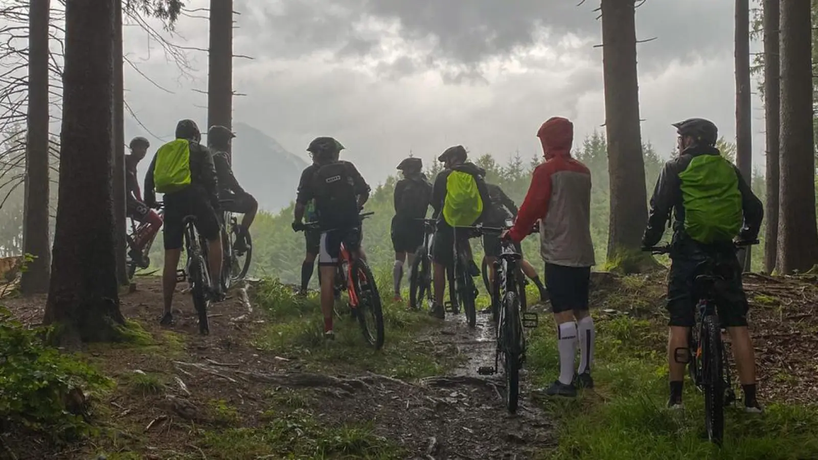 Mountainbiken im Allgäu (Foto: Volker Audorff)
