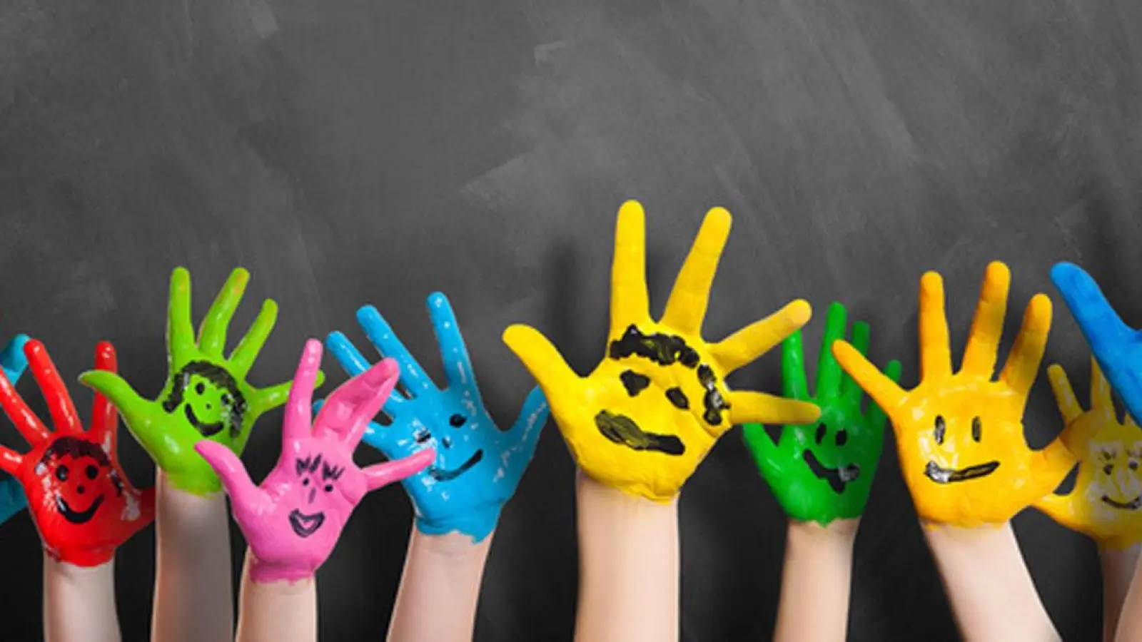 Kinderhände / Foto: Archiv (Foto: inBayreuth.de)