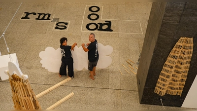 Das Kunstmuseum Bayreuth präsentiert ab Mittwoch, 22. Juli, in der Ausstellungshalle des Neuen Rathauses die interdisziplinäre und performative Ausstellung „Eigenkunstwerk“. (Foto: Stadt Bayreuth)