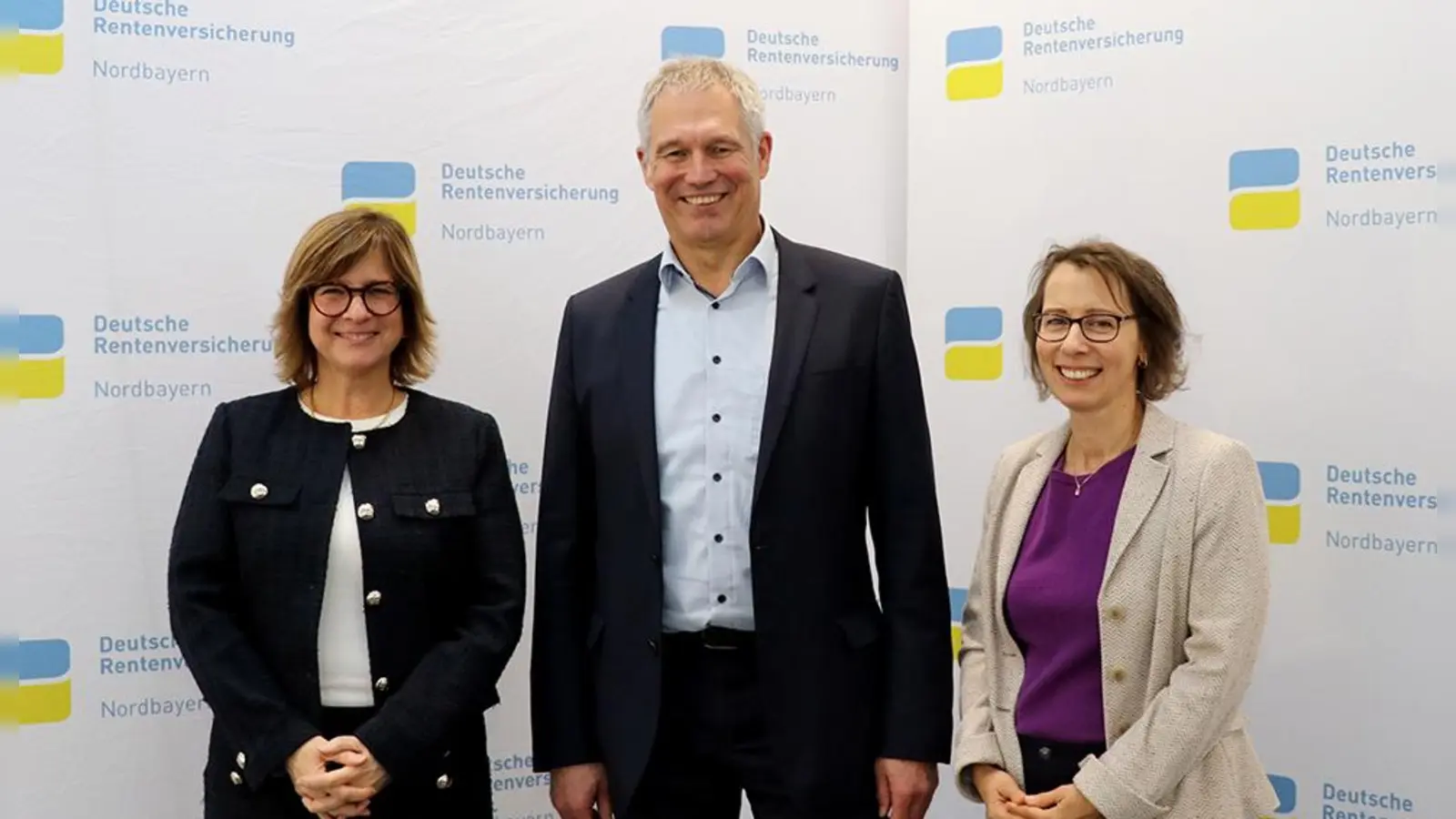 Die neue Führungsspitze der Deutschen Rentenversicherung Nordbayern ab April 2026: Sandra Naether, Jürgen Zips, Christina Bär (Foto: Deutsche Rentenversicherung Nordbayern)