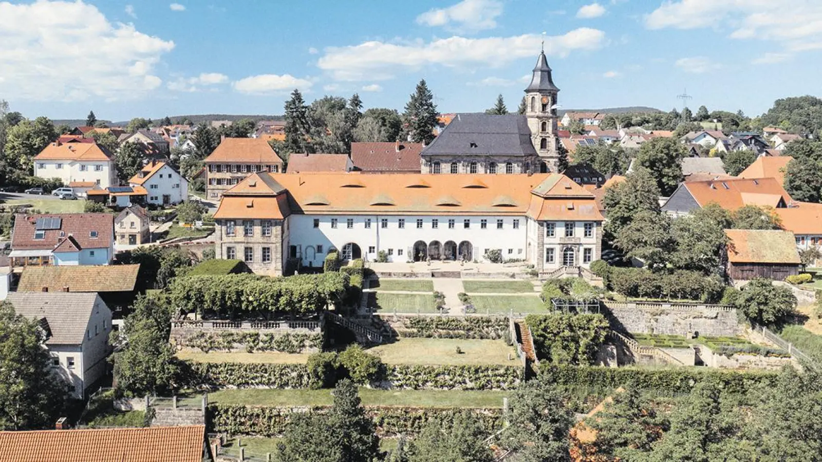 Die Bayreuther Firma eila ist seit Anfang Juli exklusiv für das Event-Management und das Catering im historischen Schloss Neudrossenfeld zuständig. (Foto: red)