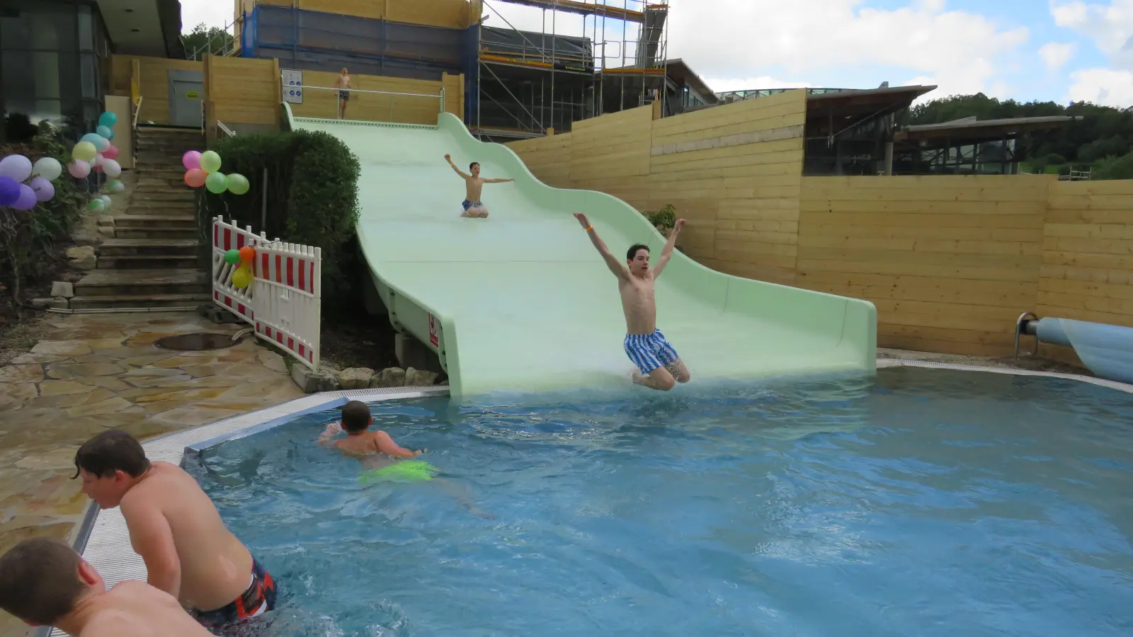 Die beliebte Breitrutsche ist endlich wieder geöffnet.  (Foto:  Zweckverband Therme Obernsees)