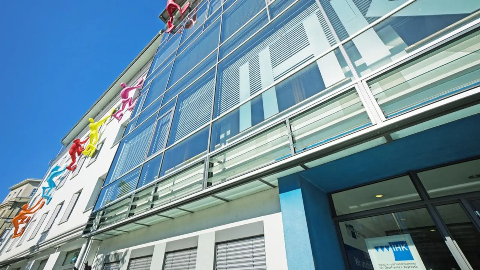 Der Sitz der IHK für Oberfranken beim Bayreuther Bahnhof. (Foto: inBayreuth.de)