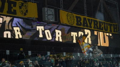 Dem Erfolg auch der onesto Tigers in der Oberliga soll die beschlossene Kooperation mit DEL-Club Ingolstadt Panther im Jugend- und Nachwuchsbereich dienen. (Foto: Archiv/sd)