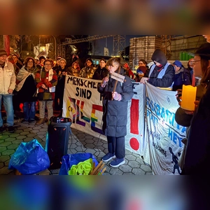 Mahnwache vor dem Bayreuther CSU-Büro 01 (Foto: sd)
