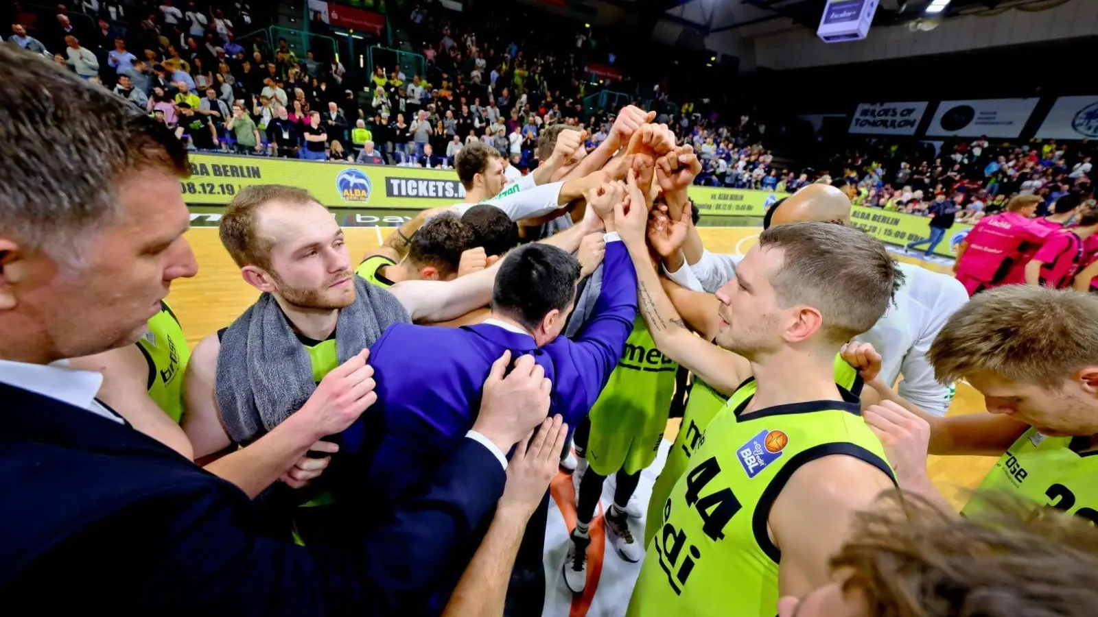 Eine Einheit: medi bayreuth beendet die erste Gruppenphase mit einem Sieg. (Foto: inBayreuth.de)