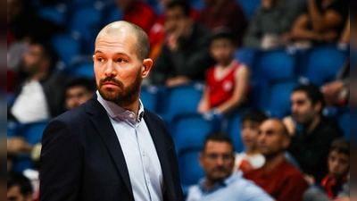 Florian Wedell in Diensten des dänischen Rekordmeisters Bakken Bears. Zur neuen Saison übernimmt der 32-Jährige den BBC Bayreuth als Head Coach. (Archivbild: Basketball Champions League)